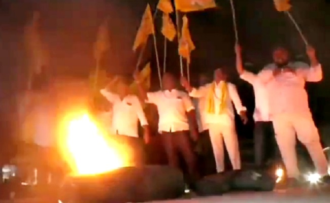tdpprotestsacrossandhraasshutdownbegins