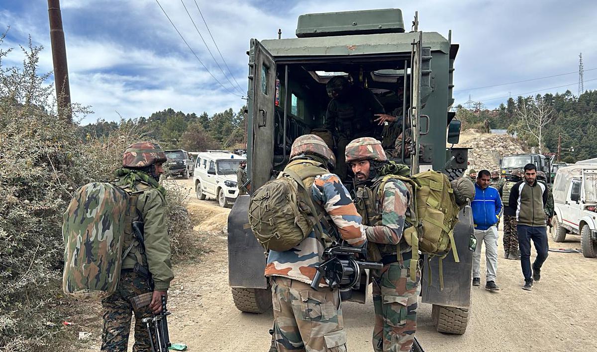 searchoperationunderwayinjk’spoonch