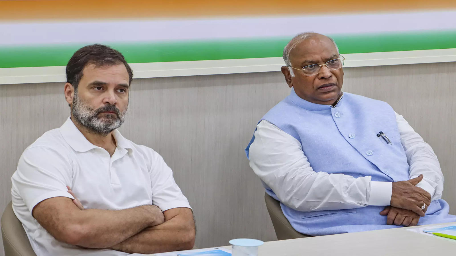 Congress Chief Mallikarjun Kharge, MP Rahul Gandhi & KC Venugopal  Convene Virtual Meeting in New Delhi