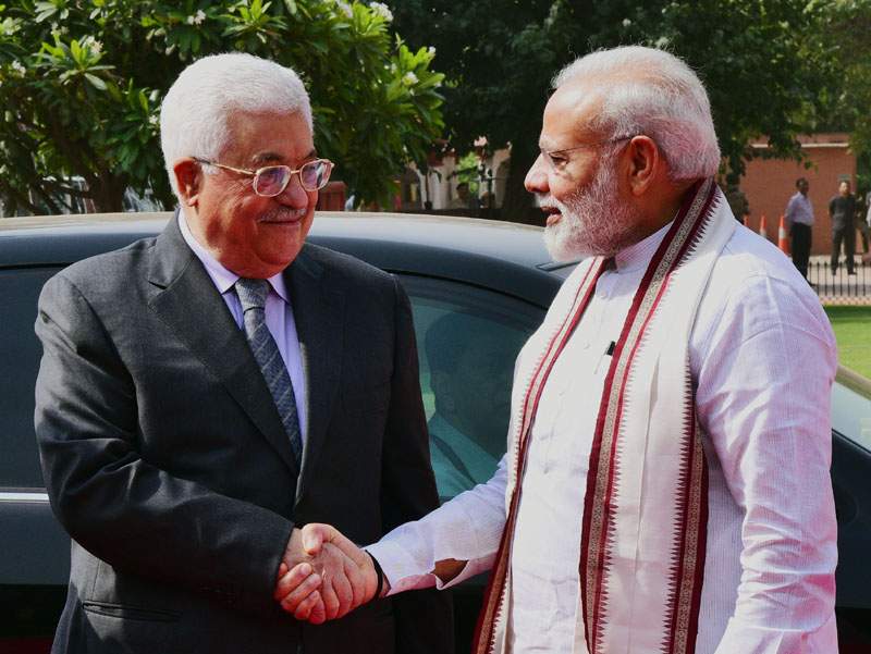 pmmodipalestinepresidentmahmoudabbastoholddelegationleveltalkstoday