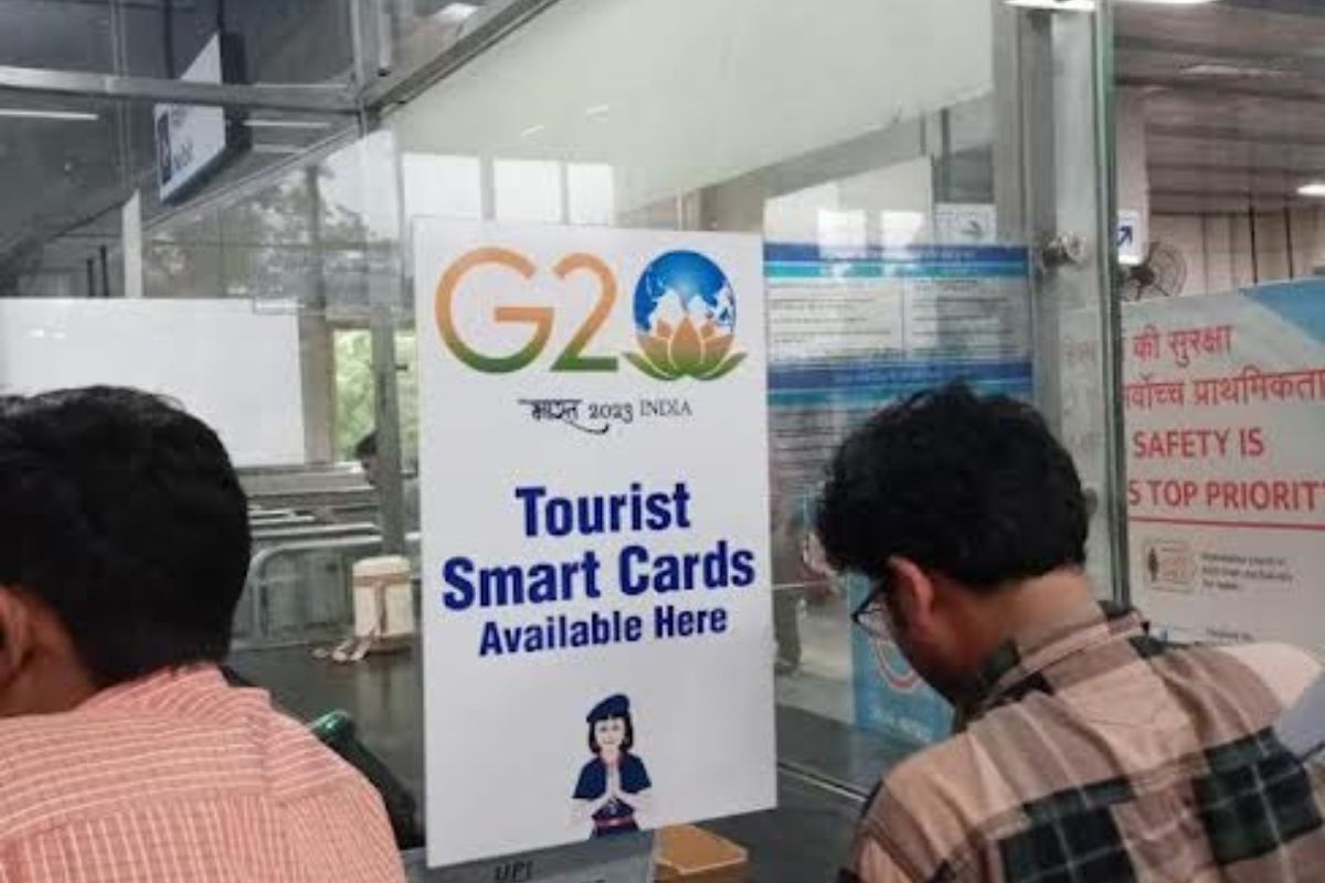 delhimetrotostartselling‘touristsmartcards’fromtodayatselectedmetrostations