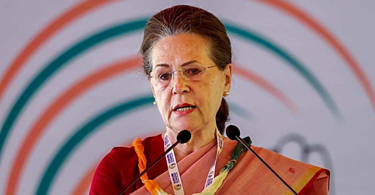 hugebetrayalofhopesofcroresofindianwomenandgirlssayscongressonwomensreservationbill