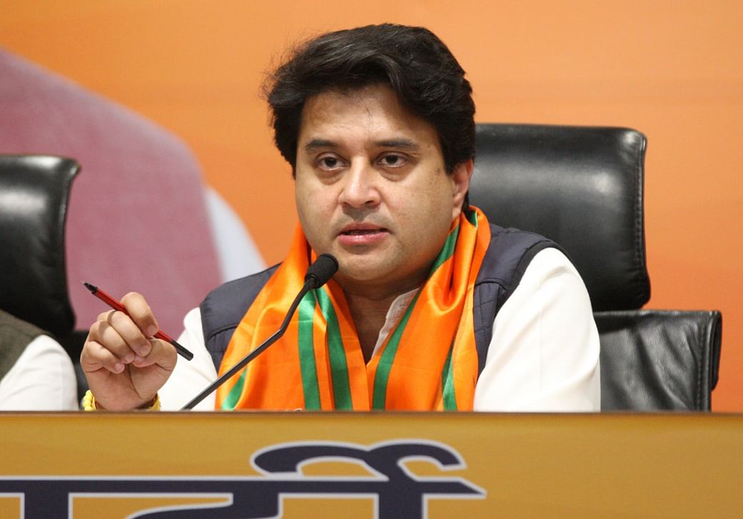 jyotiradityascindiaexpressesshockattragiccrashofatrainingaircraft