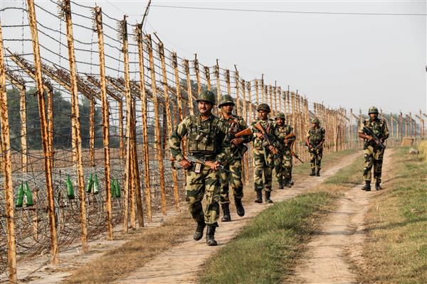 jk:armyandpoliceinjointoperationsuccessfullyfoilsinfiltrationbidbyneutralizingaterroristinkupwaradistrict