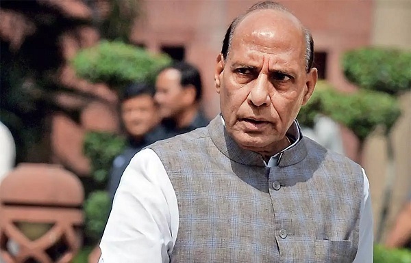 rajnathsinghlaudseffortsofarmedforcesandindiancoastguardforongoingsearchandrescueoperationsinareasaffectedduetotauktae