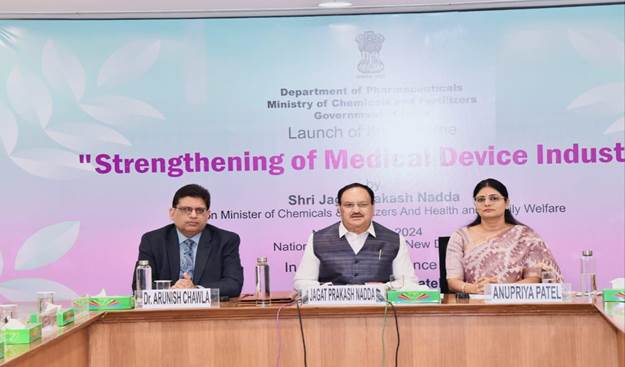 jagatprakashnaddalaunchestheschemeforstrengtheningthemedicaldeviceindustryinnewdelhi