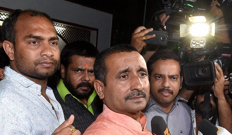 kuldeepsengarsentencedto10yearsinprisonforcustodialdeathofunnaorapevictimsfather