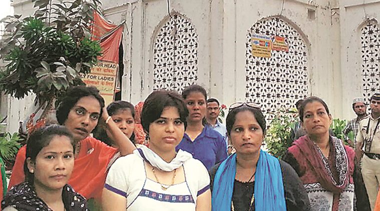 truptidesaioffersprayersathajialidargah
