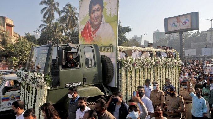 nationbidsfarewelltothelegendlatamangeshkar