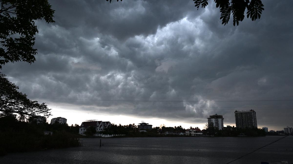 Southwest monsoon likely to arrive at Kerala coast on May 27
