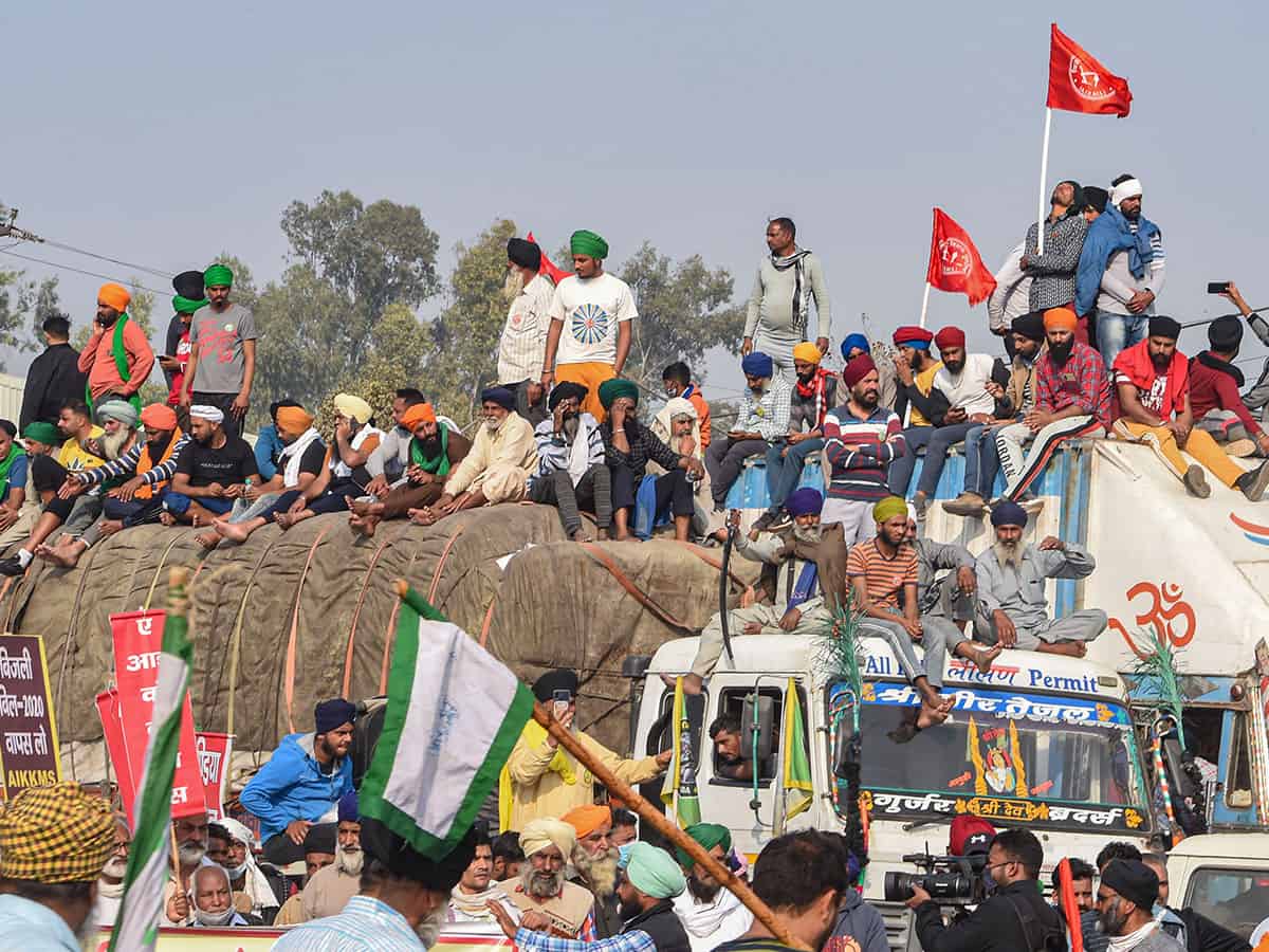 farmerstoblockdelhijaipurhighwayinvitelabourersandwomentojointheprotests