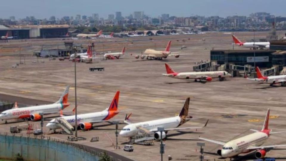 Pune Airport Runway Temporarily Unavailable Due to Incident Involving IAF Aircraft