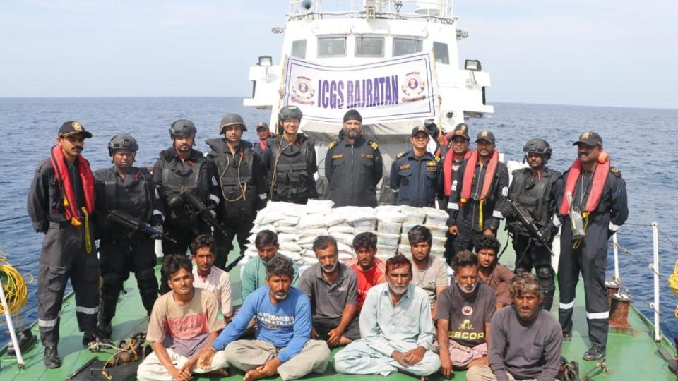 14 Pakistan nationals arrested with 86 kg narcotics off Gujarat coast