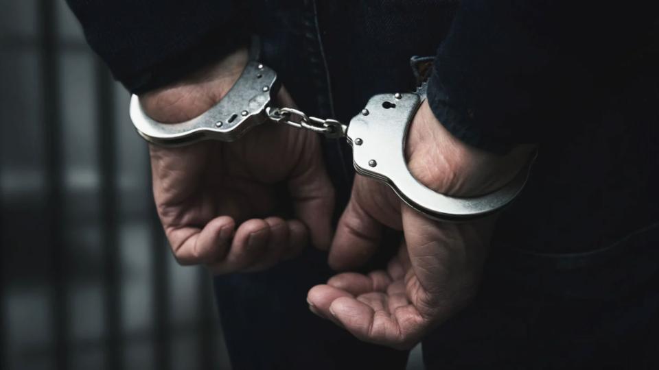 Mumbai Police arrested Jammu and Kashmir woman cricketer, her brother 