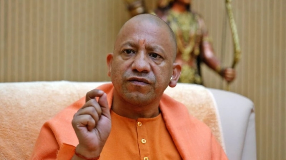 roadsfortrafficnotnamazshouldlearndisciplinefromhindussaysyogiadityanath
