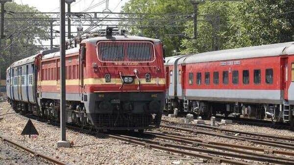 irctctoresumecookedfoodonalltrainsfromfeb14