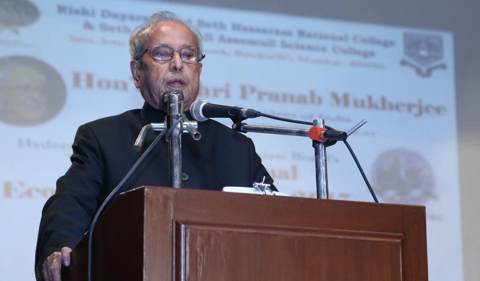 pranabmukherjeeinmumbaisaysnextbudgetshouldfocusoncreatingmorejobs