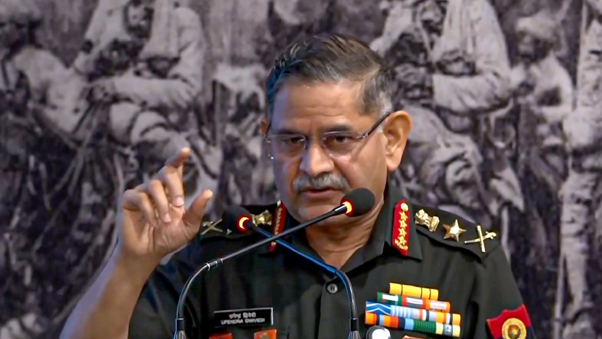 armychiefupendradwivediwarnspakistanagainstshelteringterroristsandtargetingindia