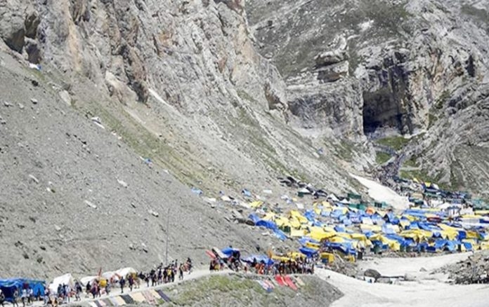 amarnathyatrisstartsjourneyfrompahalgamnunwanbasecamp