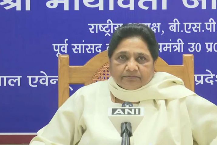 ecnotstrictagainstleadersusingderogatorylanguageforwomen:mayawati