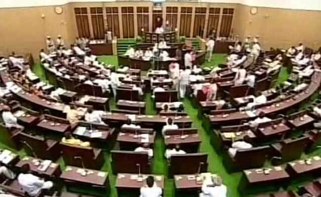 telanganaassemblyurgesbharatratnaformanmohansingh