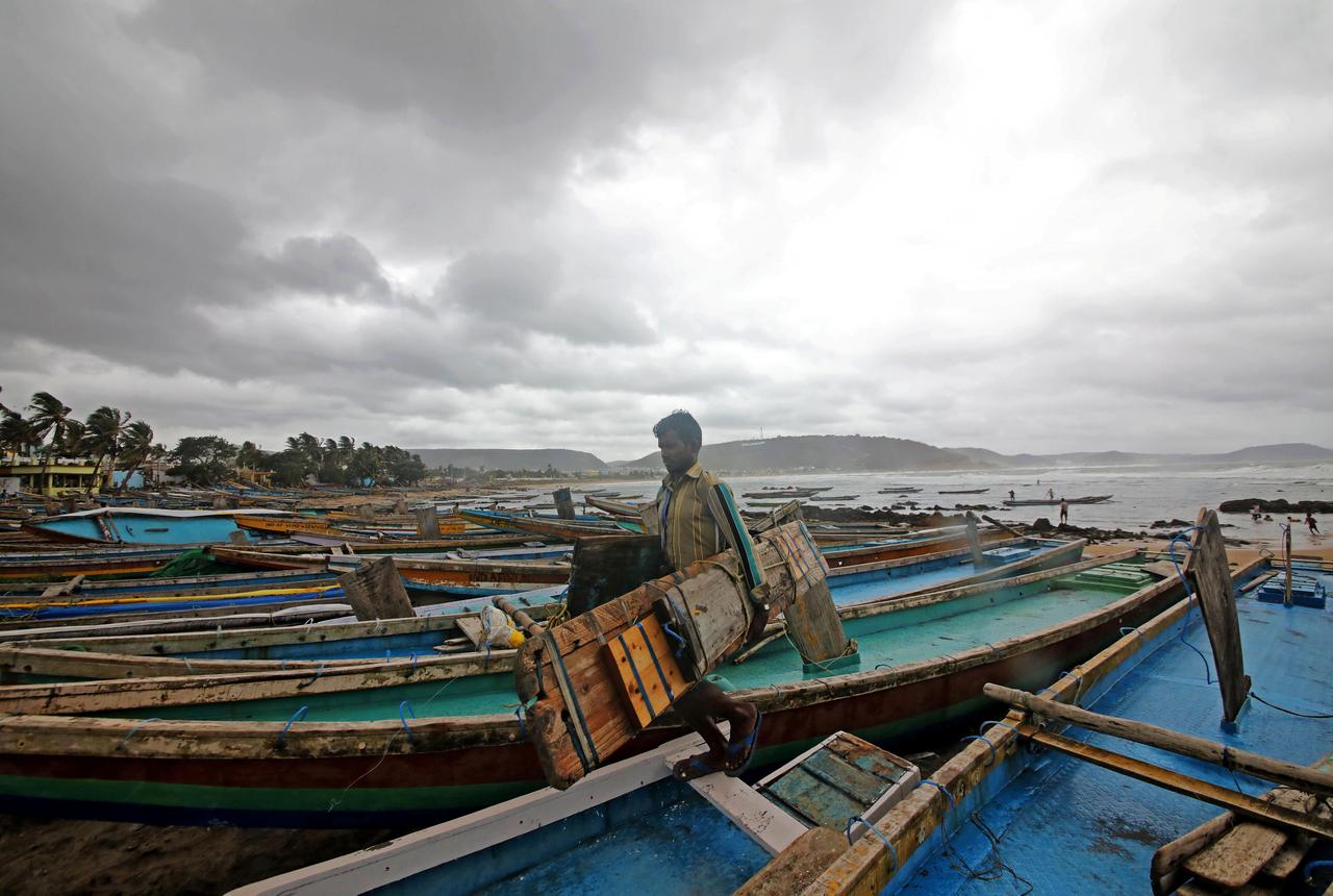 threekilledascyclonefanibattersodisha