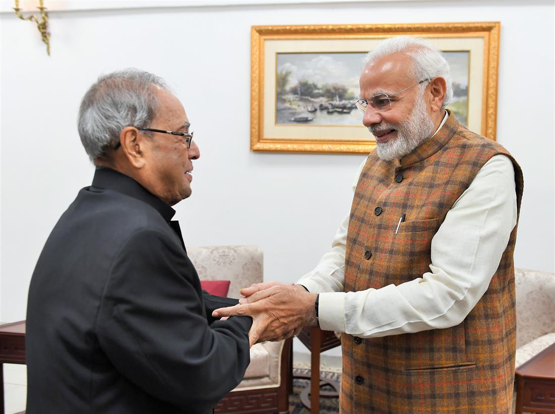 pmmodimeetsformerpresidentpranabmukherjee