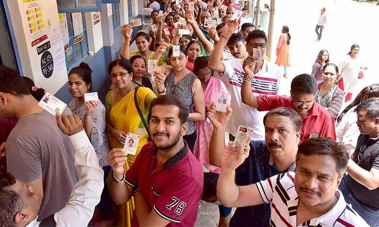 karnatakarecords7267%voterturnoutinassemblyelections