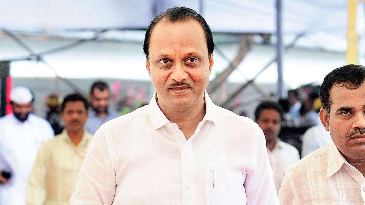 maharashtracabinetexpansion:ajitpawarsworninasdeputycm