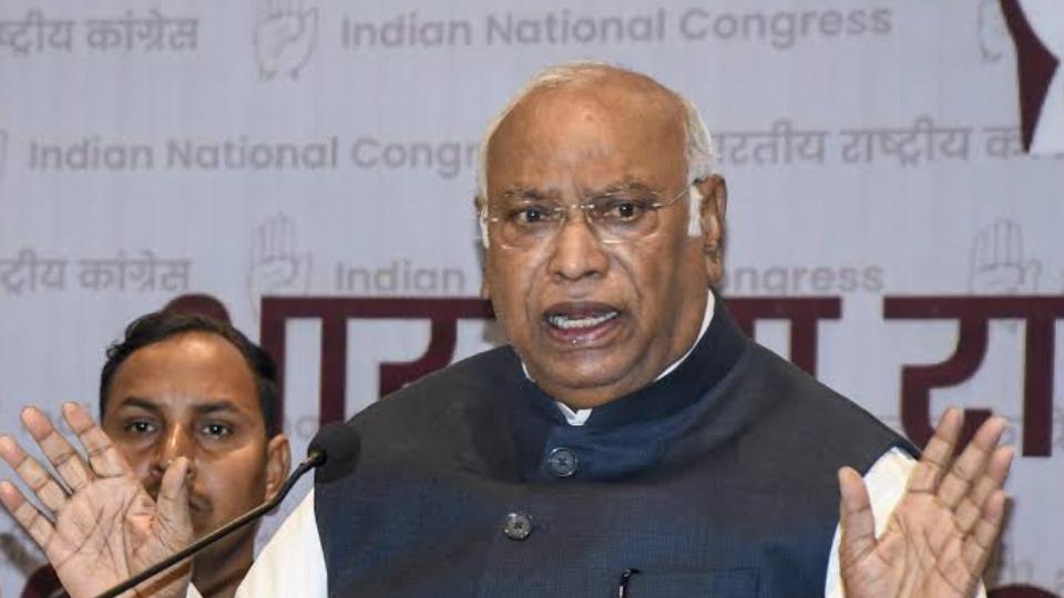 INDIA Bloc Leaders Gather at Kharge