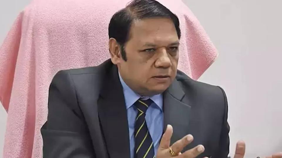 Centre Issues Notice to BSNL Director 