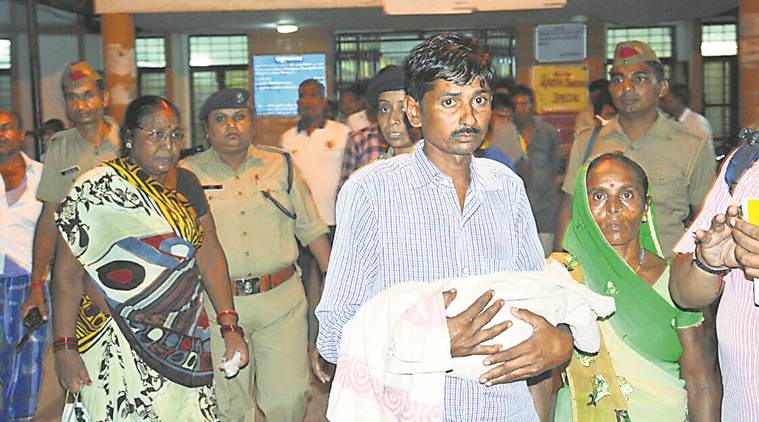 upgovtconstitutescommitteetolookintodeathof60childrenatgoarkhpurhospital