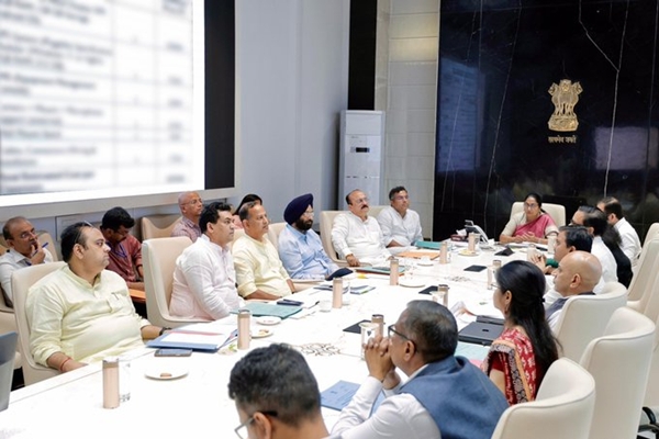 Delhi Cabinet approves over 900 crore rupees for Smart Classrooms in govt schools