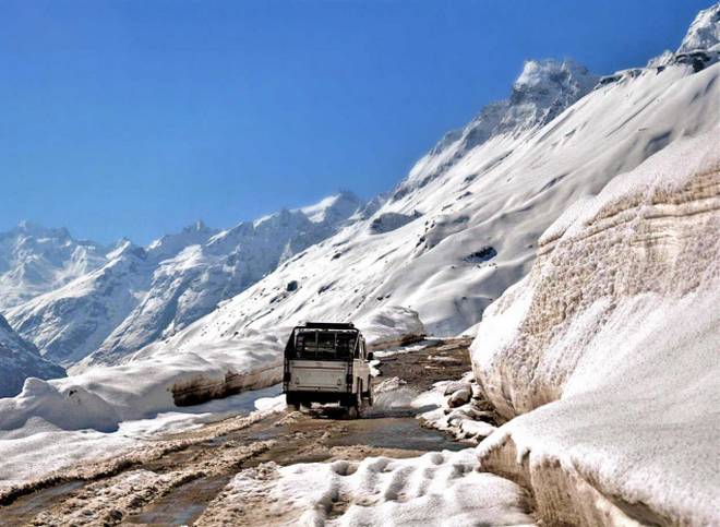 severecoldconditionsprevailsinladakhregion