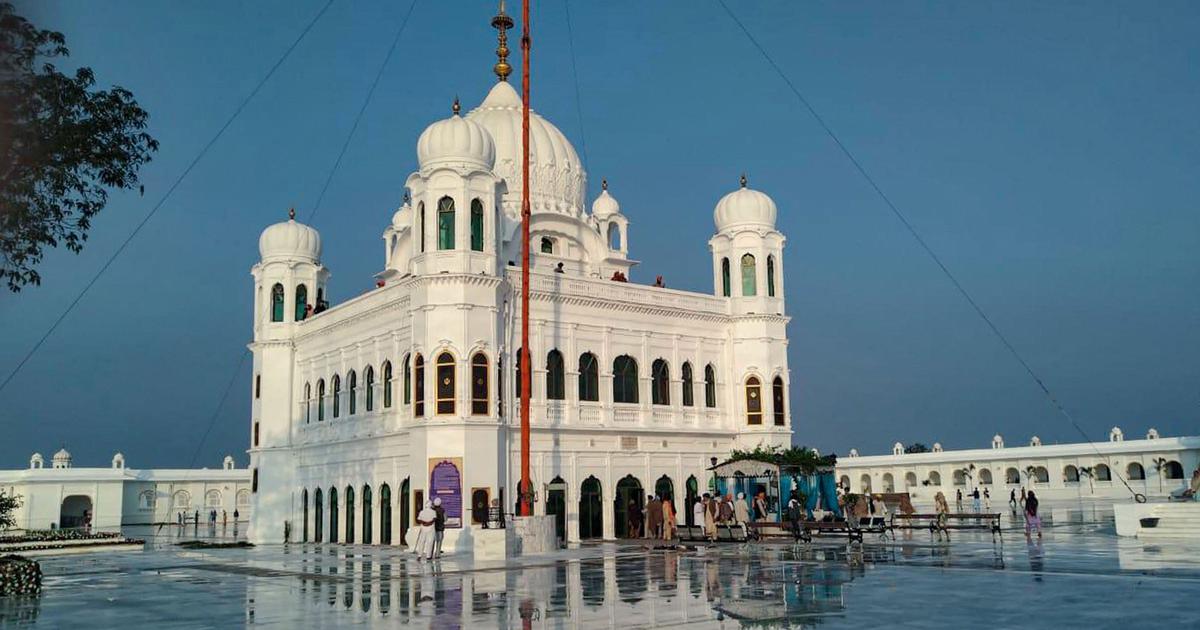 kartarpursahibcorridorprovidesfreefacilitytopilgrimstovisitgurdwarasridarbarsahibinpakistan