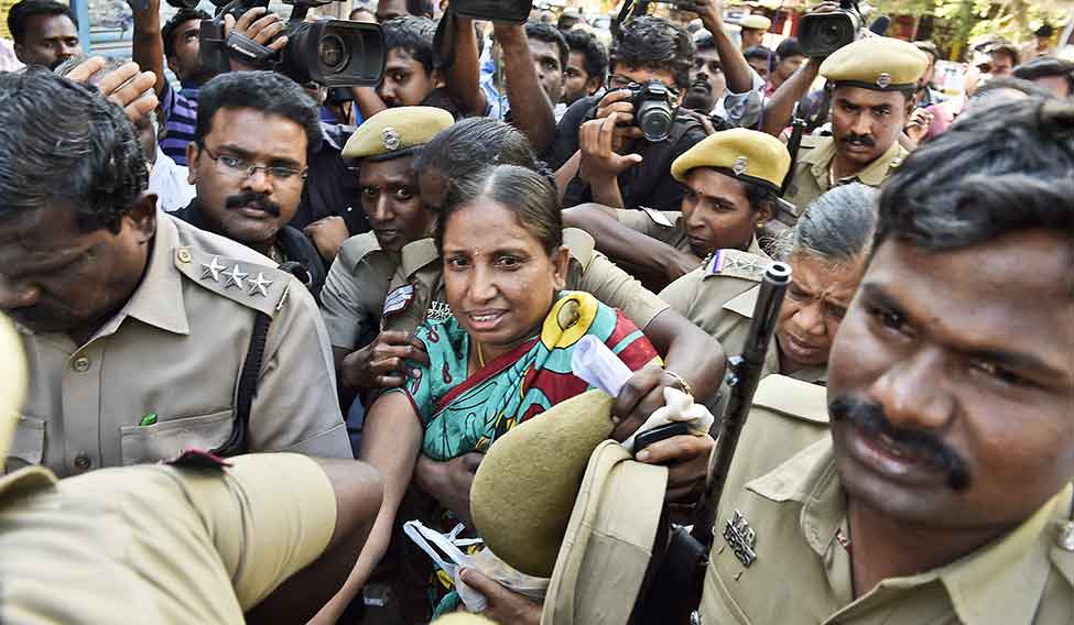 madrashighcourtgrantsonemonthparoletorajivcaseconvictnalini