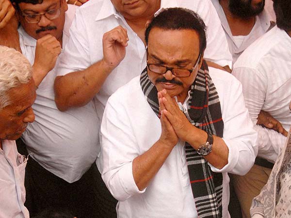 edarrestschhaganbhujbalinmaharashtrasadanscam