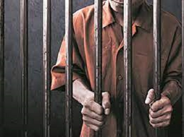 policearrestedtheteacheraccusedofbeatingtheboycausinghisdeathovernotpayingrs250schoolfee