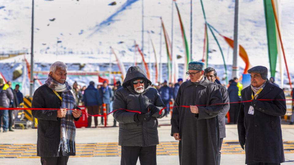 pmmodiinaugurateszmorhtunnelforallyearaccesstosonamarginjk