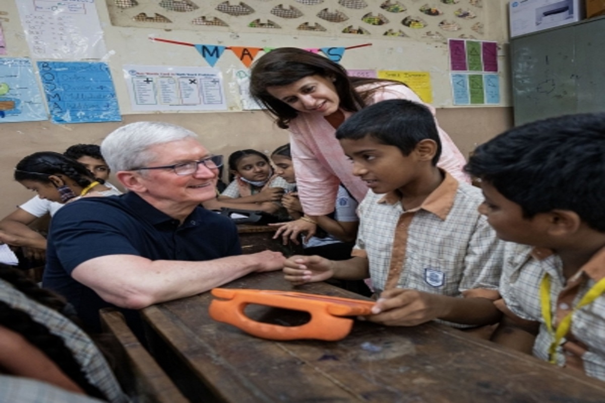 iwishmoreindiankidsincludinggirlslearncodingearly:timcook