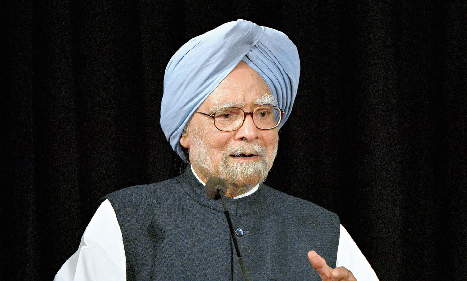 formerpmmanmohansinghconferredlifetimeachievementhonourinuk