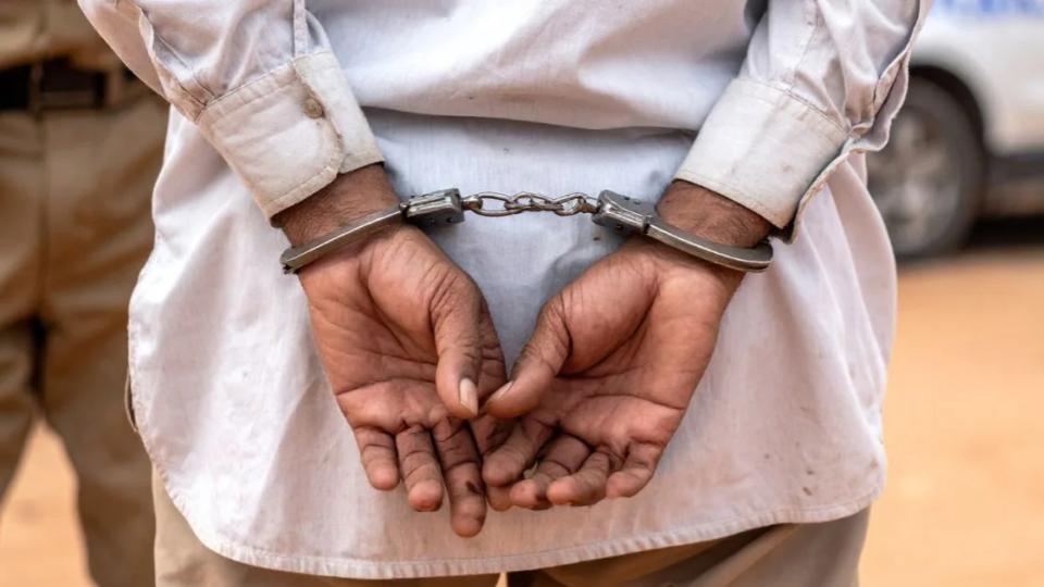 Bengaluru Police Arrest Man With Terror Links Over Attack Plot