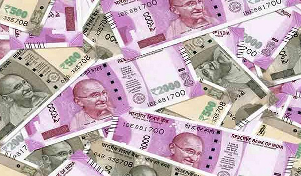 biharmanrefusestoreturnrs55lakhwronglycreditedtohisaccountclaimspmmodisentittohim