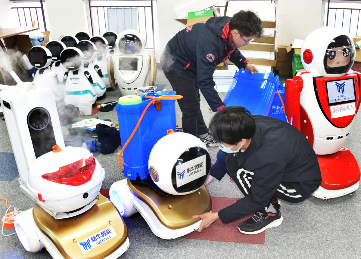robotstakesovercovid19disinfectionworkinchina