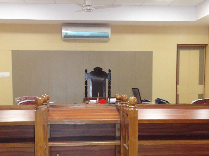 blasthasbeenreportedfromchiefjudicialmagistratescourtinlucknow