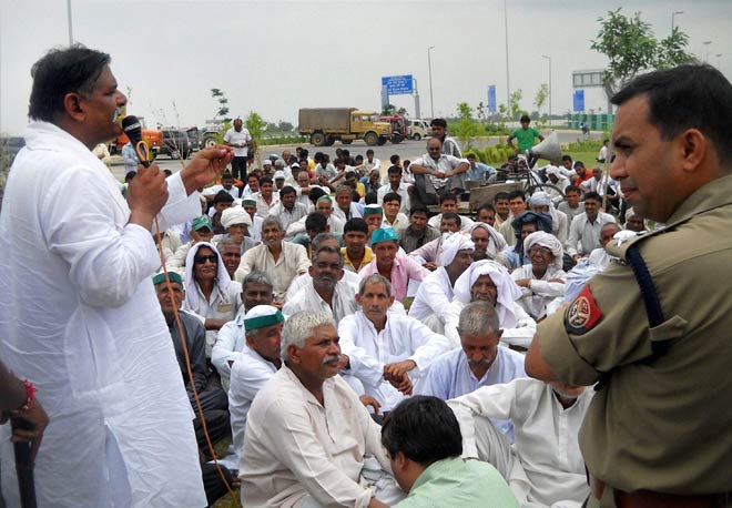 farmersprotestatyamunaexpressway