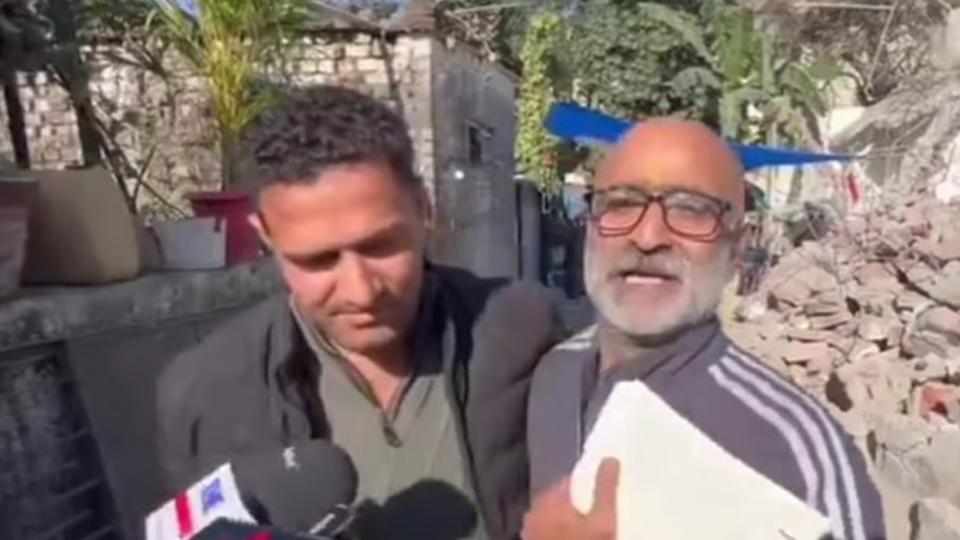 Hindu Family Gifts Land to Rebuild Home of Muslim Journalist in Jammu