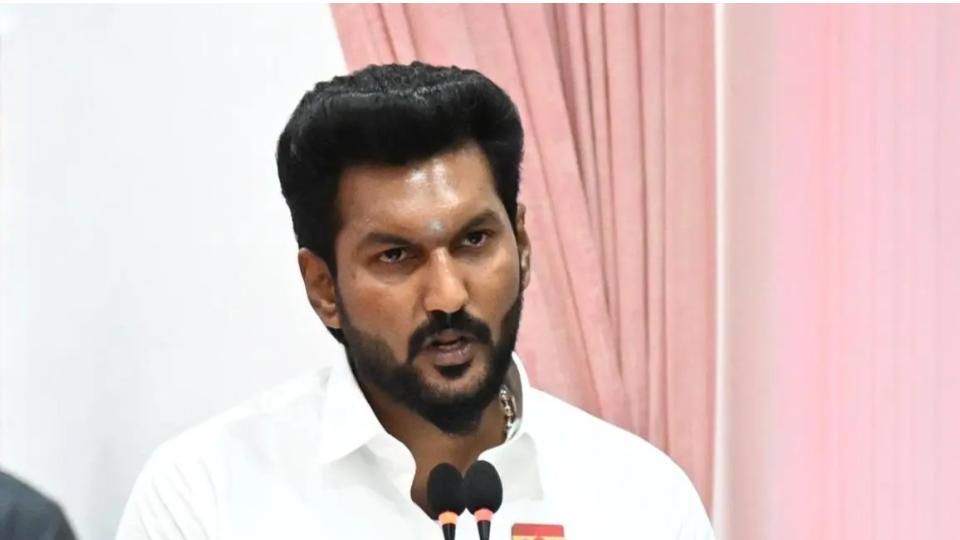 Complaint Filed Against TN Minister Sarathkumar Over Cash-for-Votes