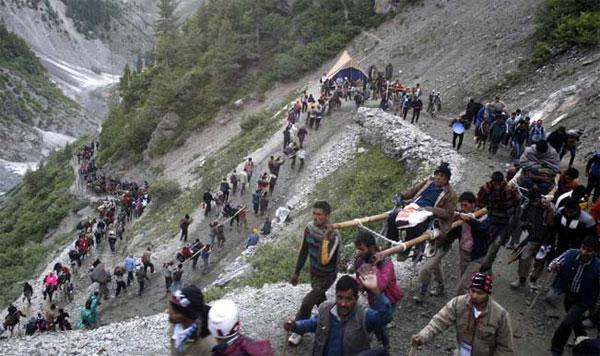 8thbatchofamarnathpilgrimsleavesforkashmirvalley