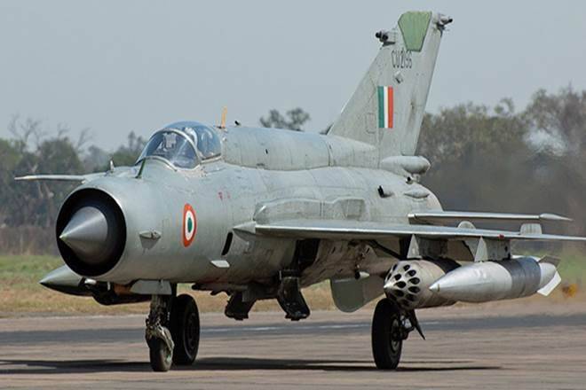 mig21fighterjetofairforcecrashesinrajasthanbothpilotsdead